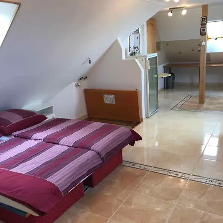 In 38980 * Balatonalmádi