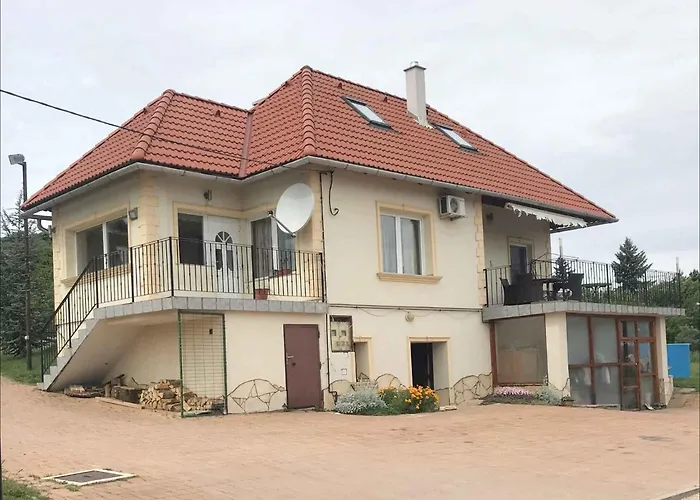 In 38980 * Balatonalmádi