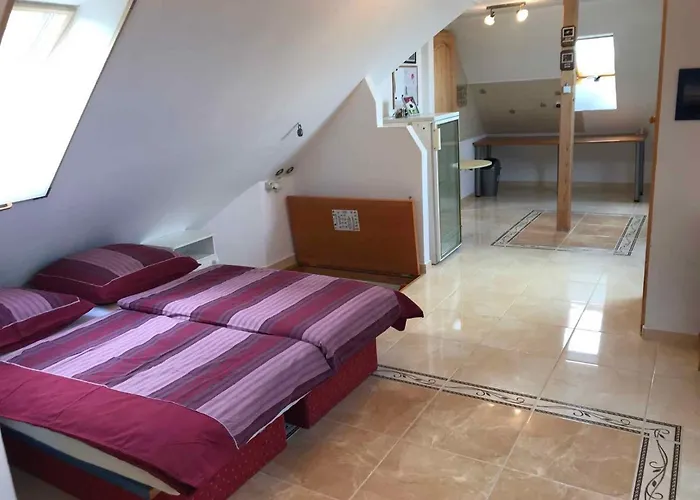 In 38980 * Balatonalmádi